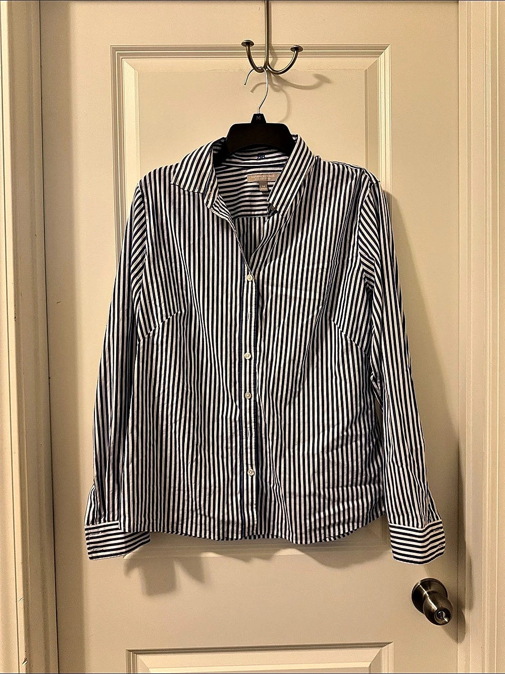 Banana Republic Non-Iron Fitted Stripe Shirt Blue & White Size 14